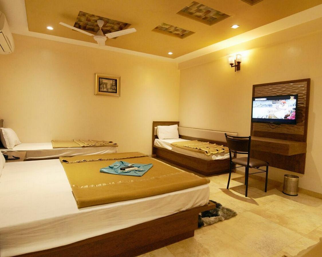 Hotel Sai Suraj Park Shirdi Eksteriør billede