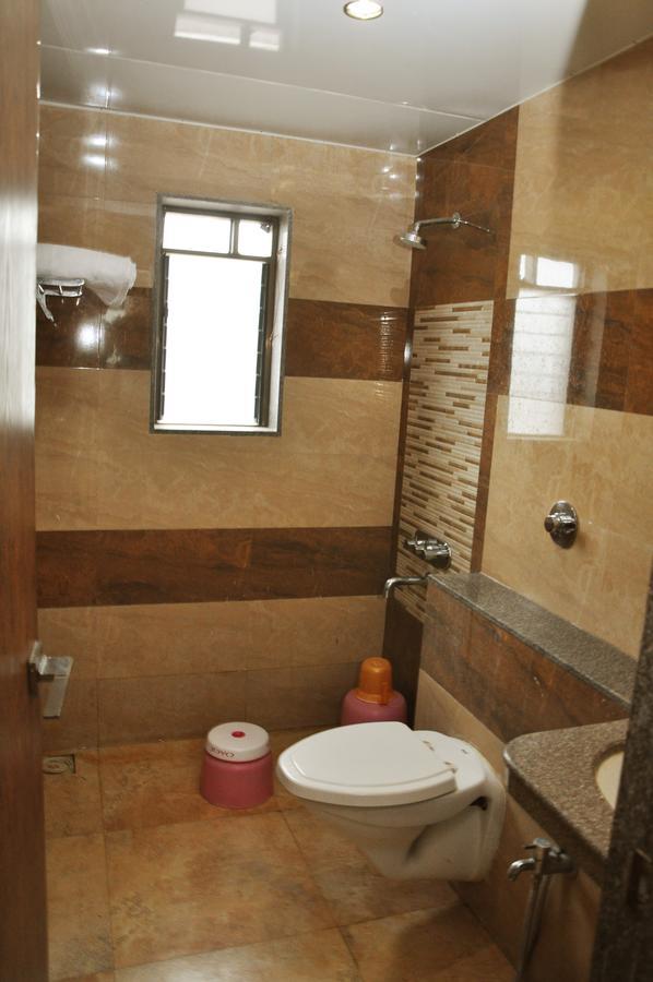 Hotel Sai Suraj Park Shirdi Eksteriør billede