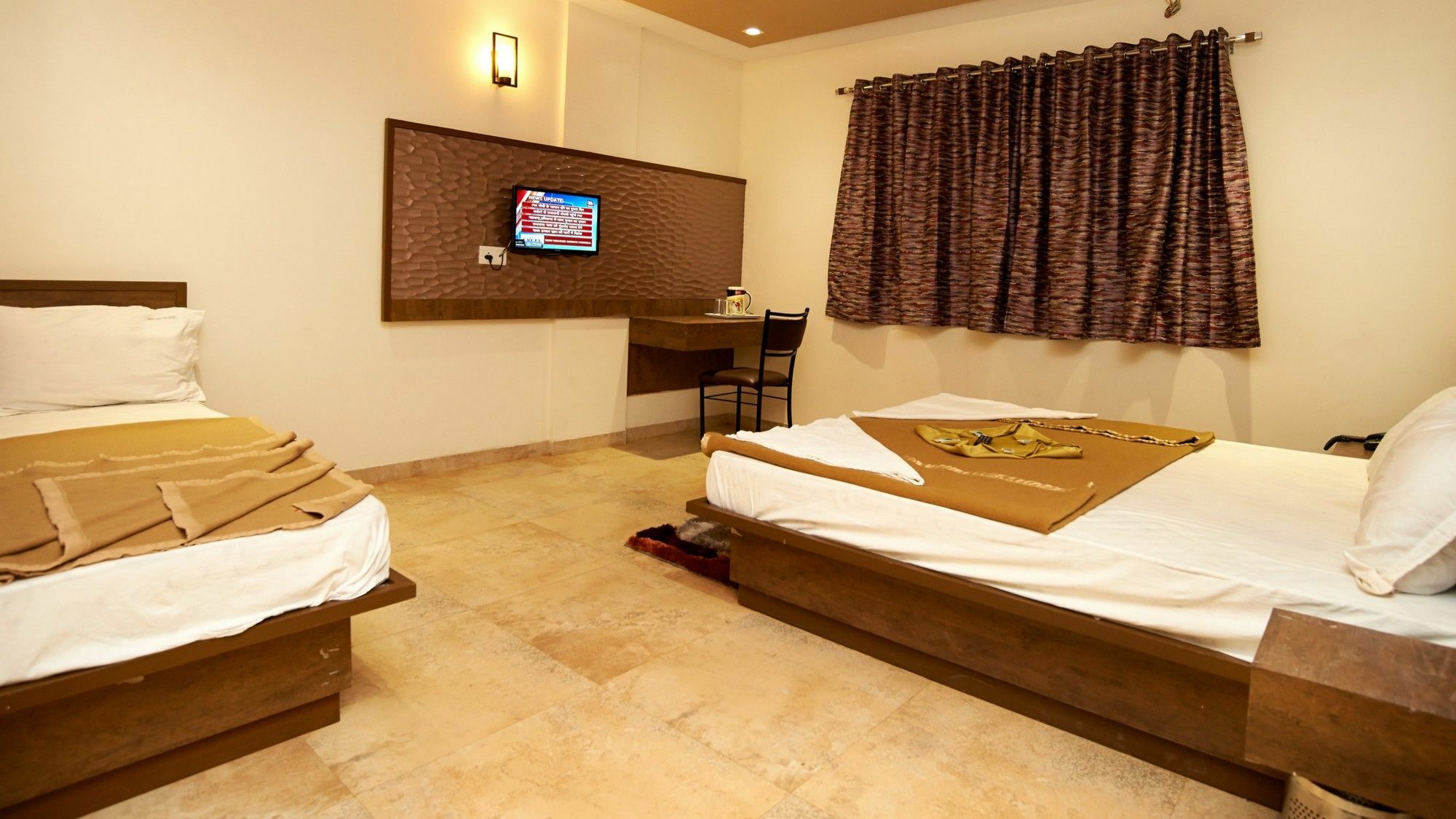 Hotel Sai Suraj Park Shirdi Eksteriør billede